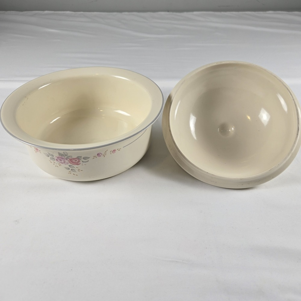 Pfaltzgraff Covered‎ Casserole Dish Vintage Floral Oven & Microwave Safe USA - Picture 9 of 10